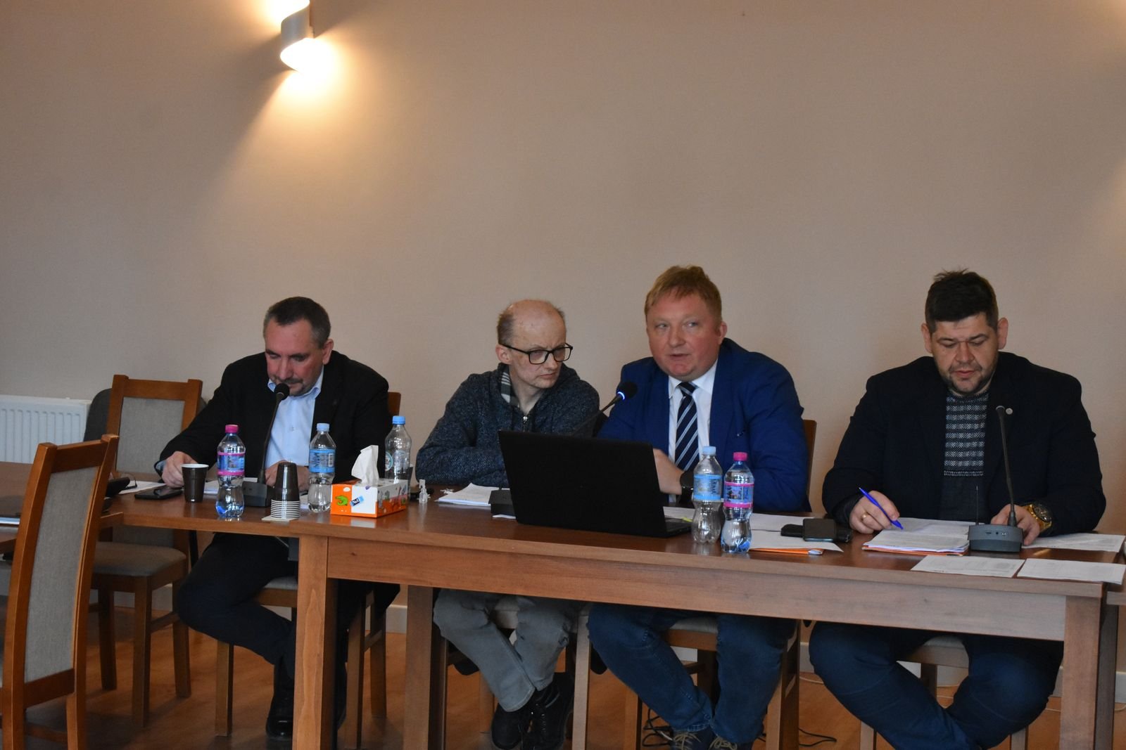radni-za-likwidacja-szkoy-111026
