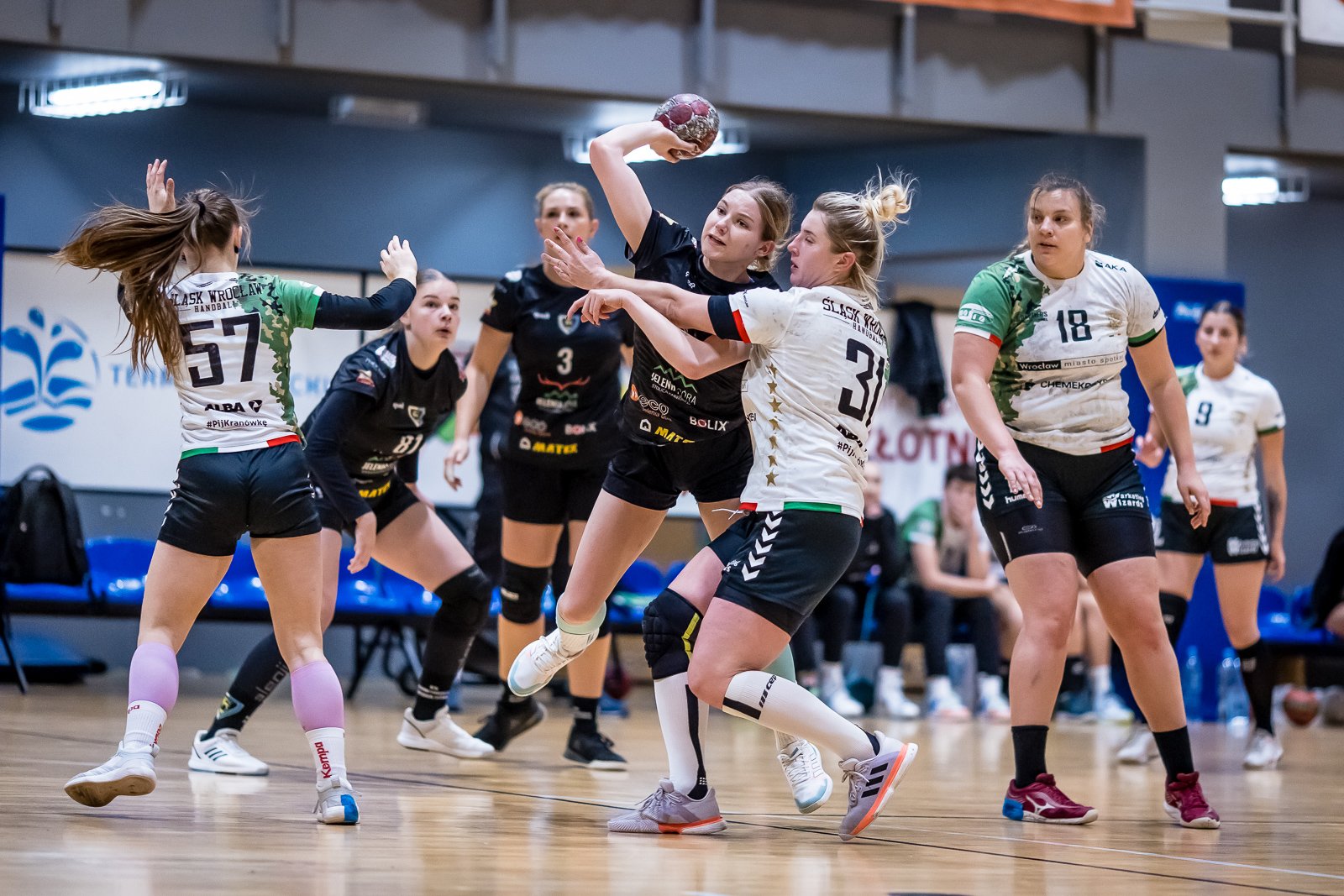 mimo-brakow-kadrowych-walczyy-do-konca-111120