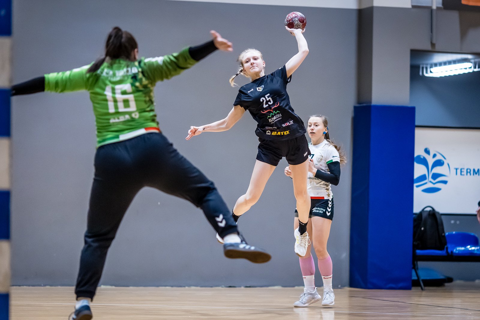 mimo-brakow-kadrowych-walczyy-do-konca-111120