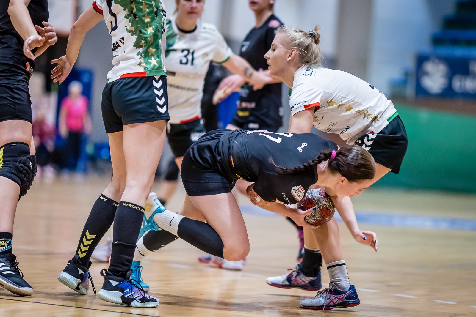 mimo-brakow-kadrowych-walczyy-do-konca-111120