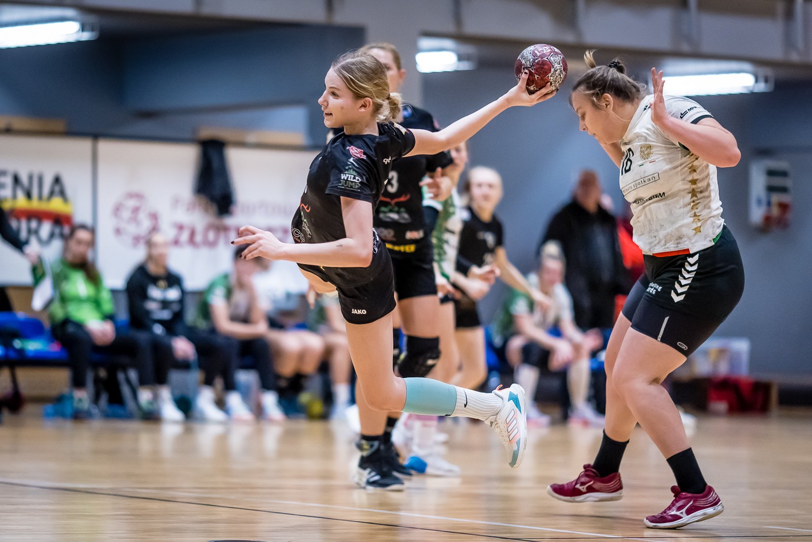 mimo-brakow-kadrowych-walczyy-do-konca-111120