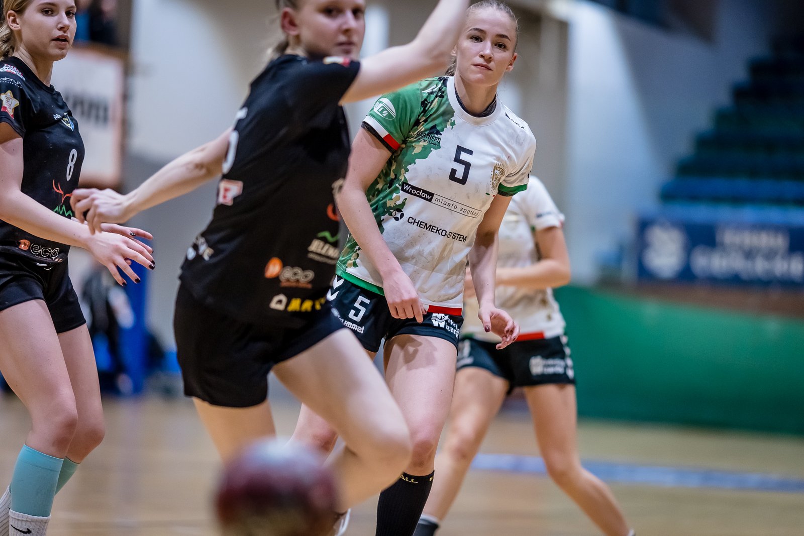 mimo-brakow-kadrowych-walczyy-do-konca-111120