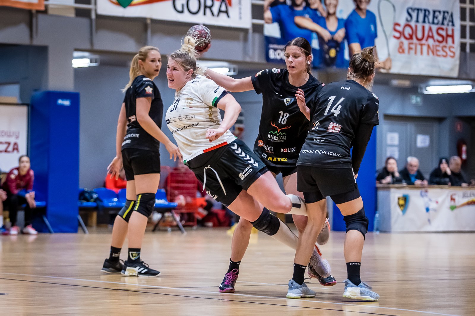 mimo-brakow-kadrowych-walczyy-do-konca-111120