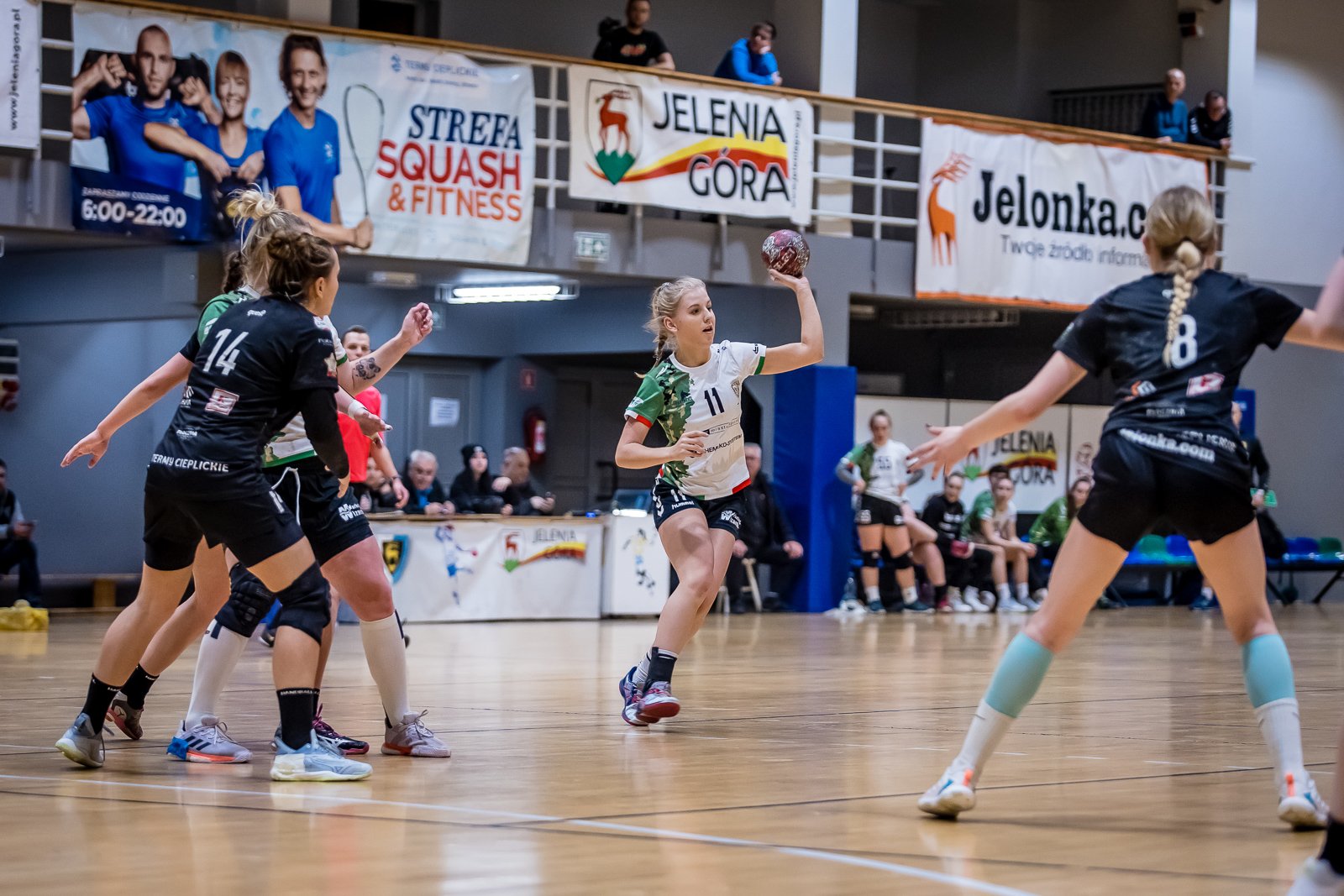 mimo-brakow-kadrowych-walczyy-do-konca-111120