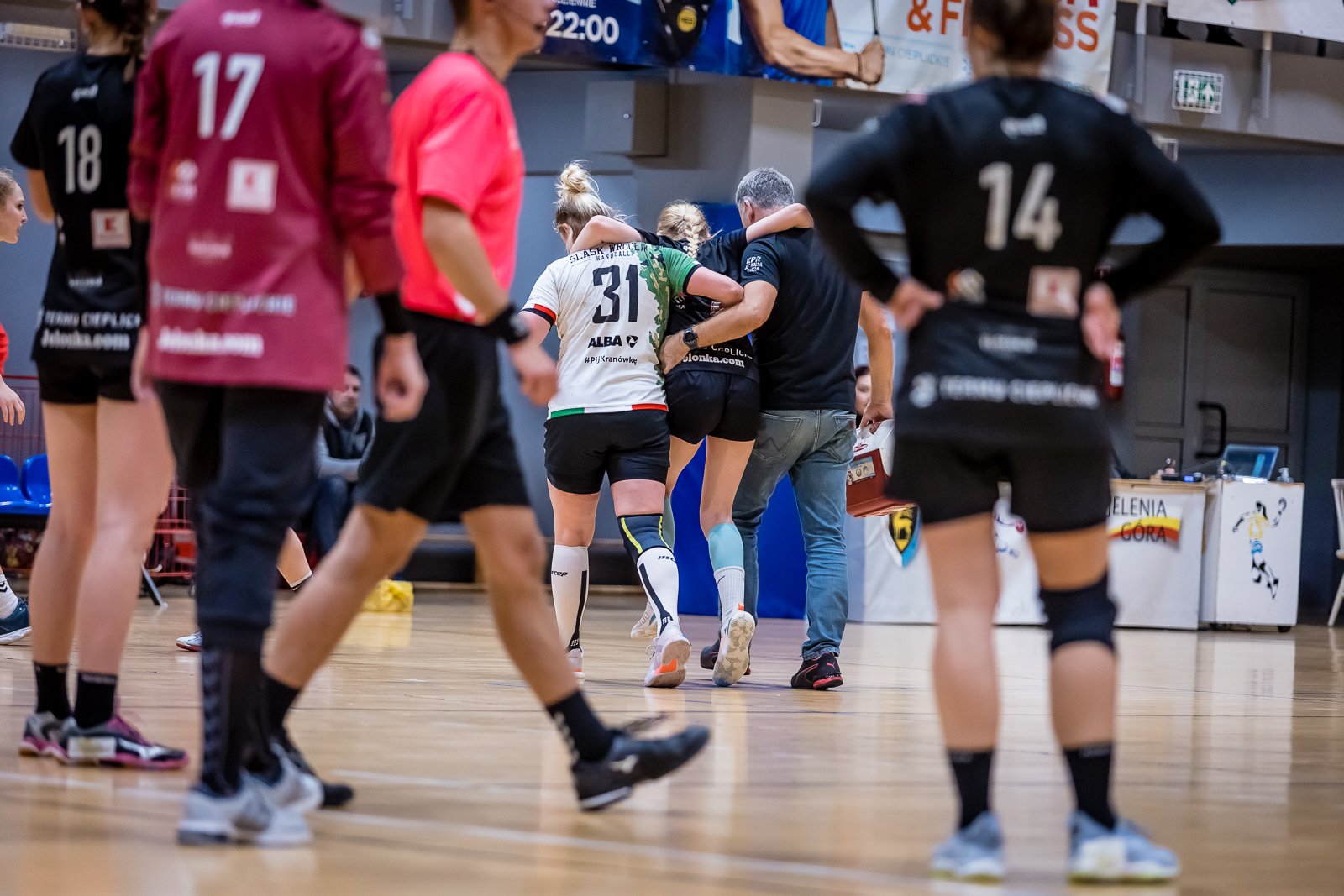 mimo-brakow-kadrowych-walczyy-do-konca-111120