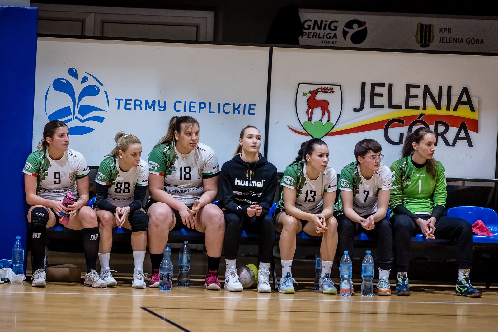 mimo-brakow-kadrowych-walczyy-do-konca-111120