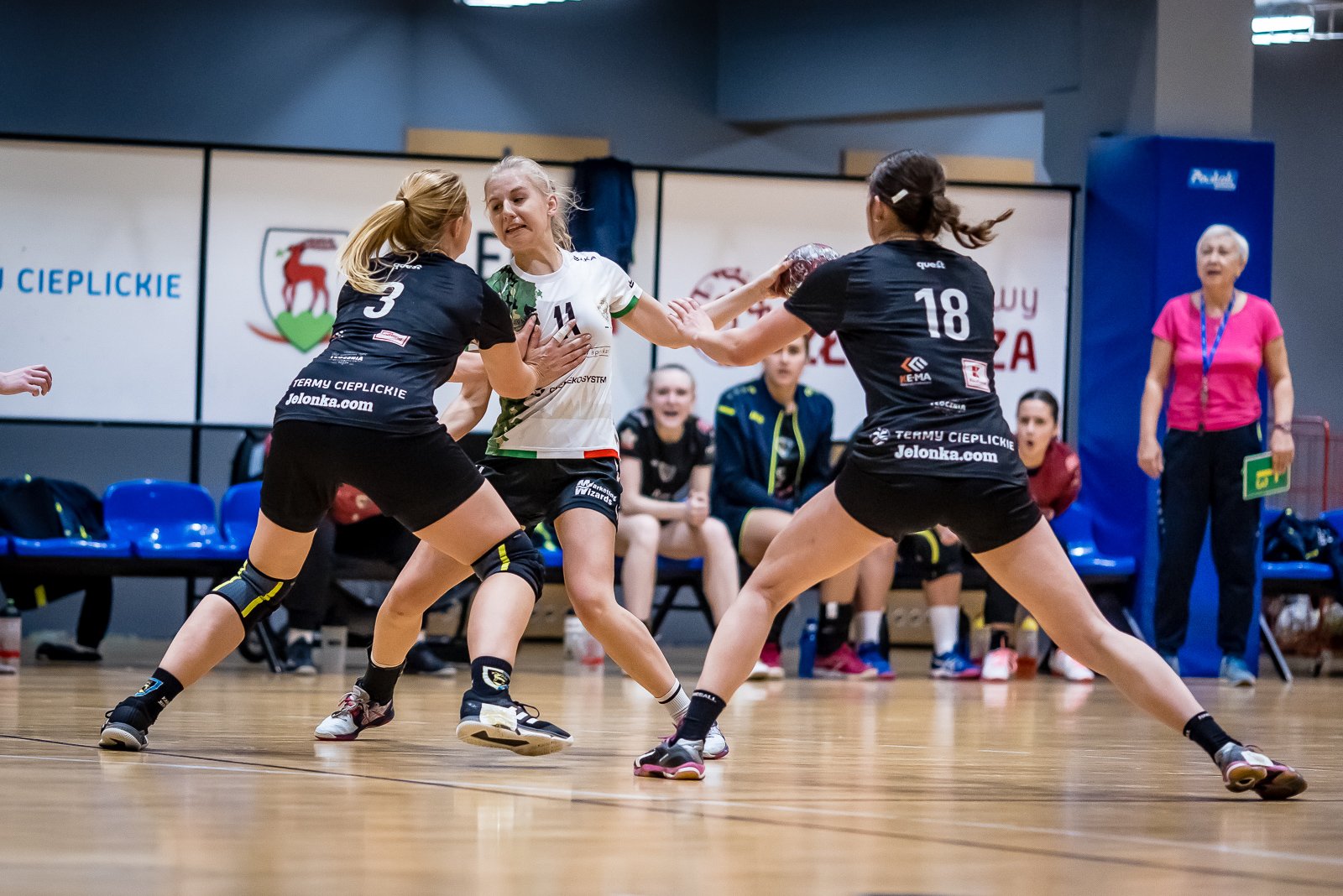 mimo-brakow-kadrowych-walczyy-do-konca-111120