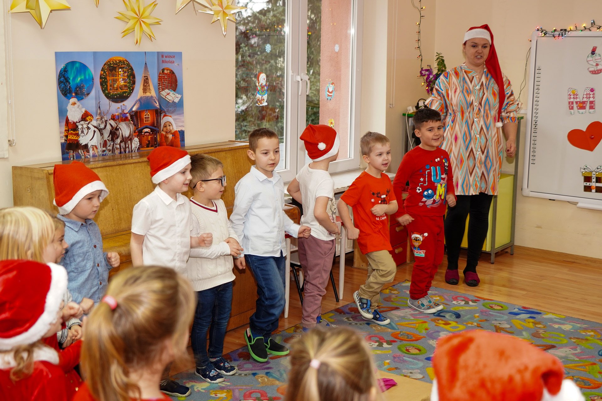 mikoaj-w-przedszkolach-111200