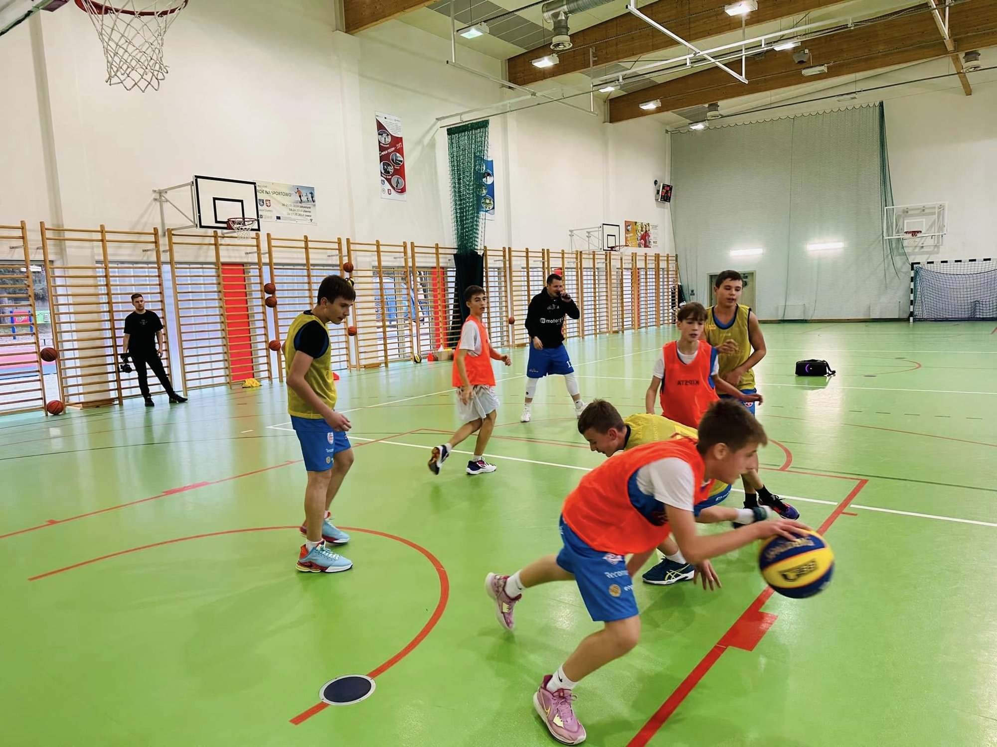 turniej-streetballu-111204