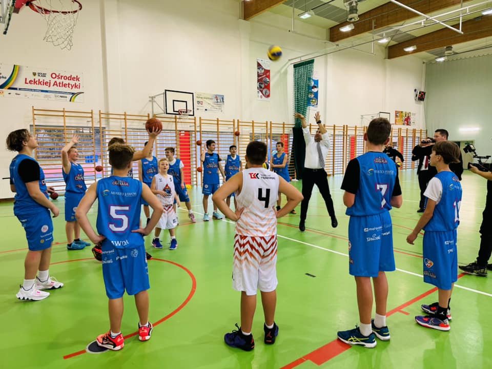 turniej-streetballu-111204