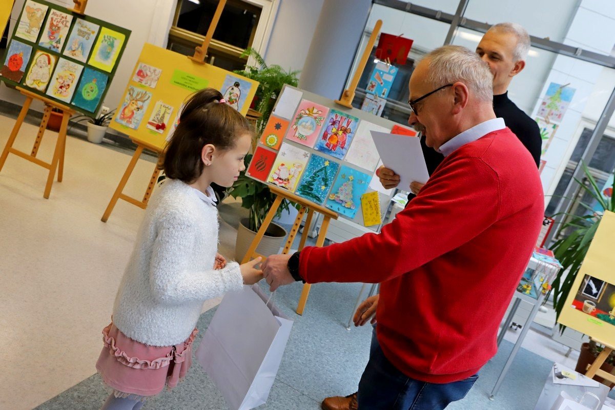 konkurs-na-kartki-swiateczne-rozstrzygniety-111356