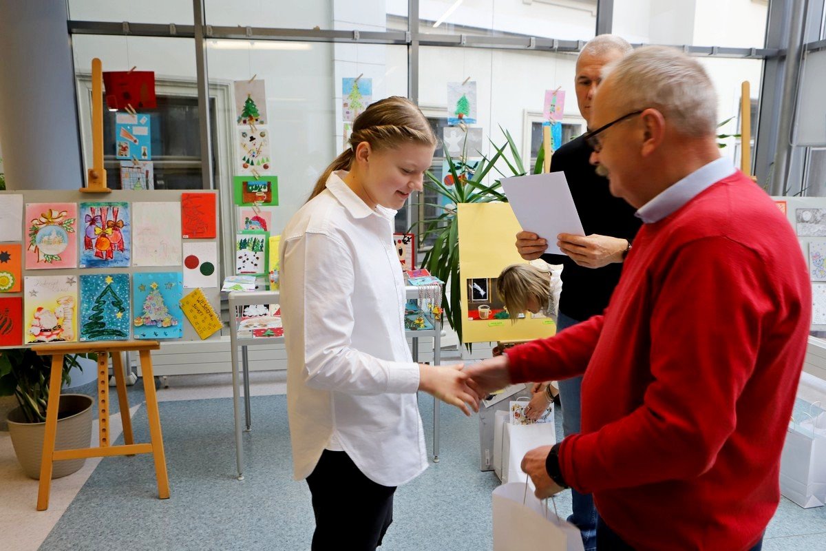 konkurs-na-kartki-swiateczne-rozstrzygniety-111356
