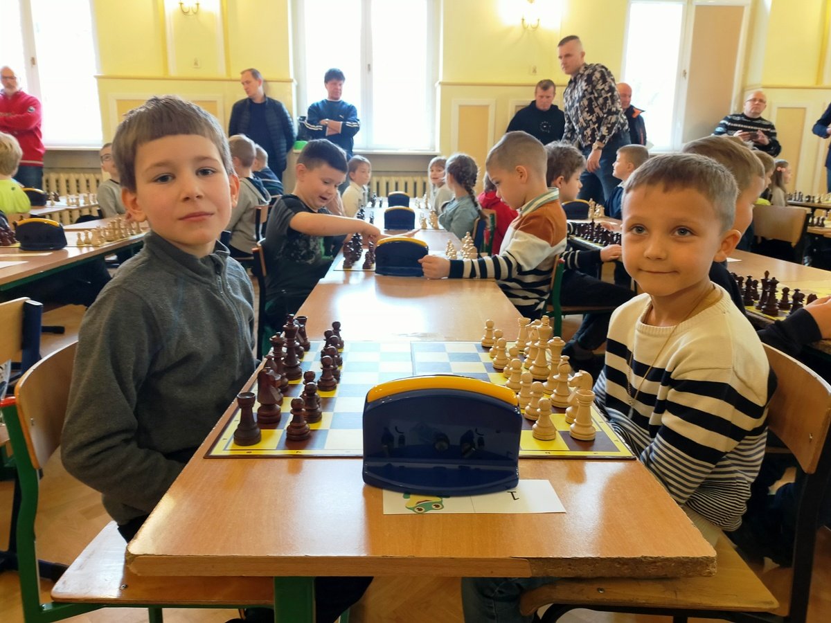 turniej-mikoajkowy-w-sp2-na-102-111357