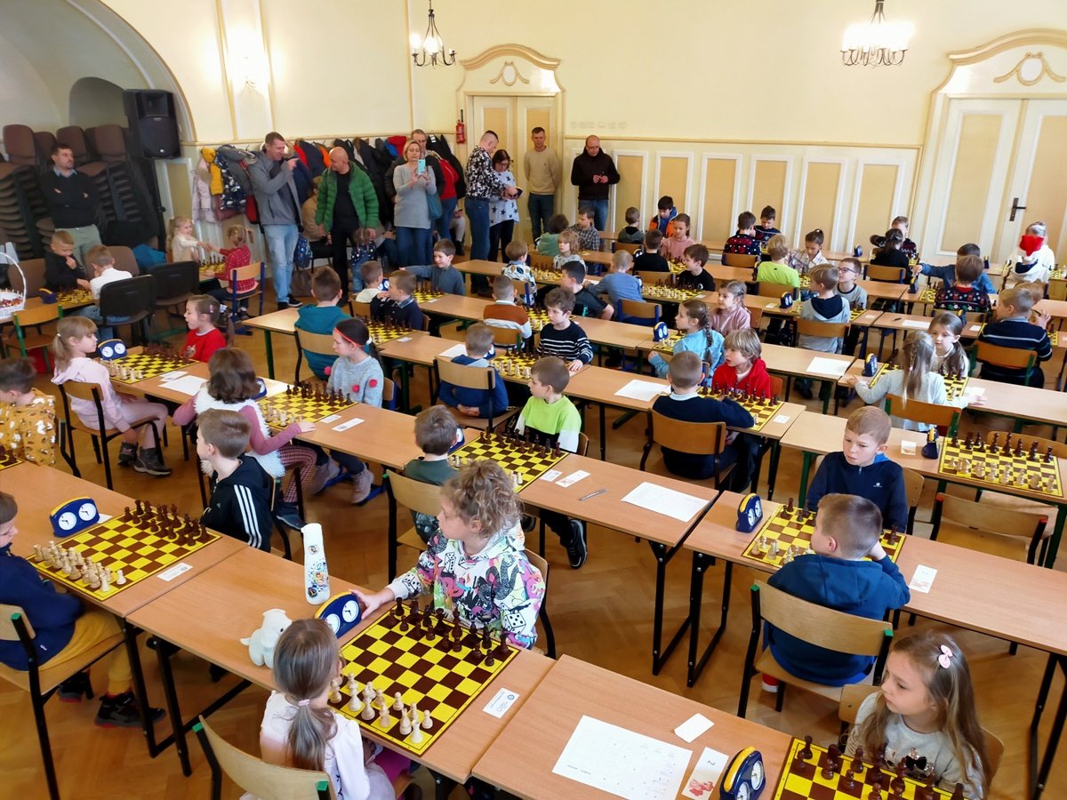 turniej-mikoajkowy-w-sp2-na-102-111357