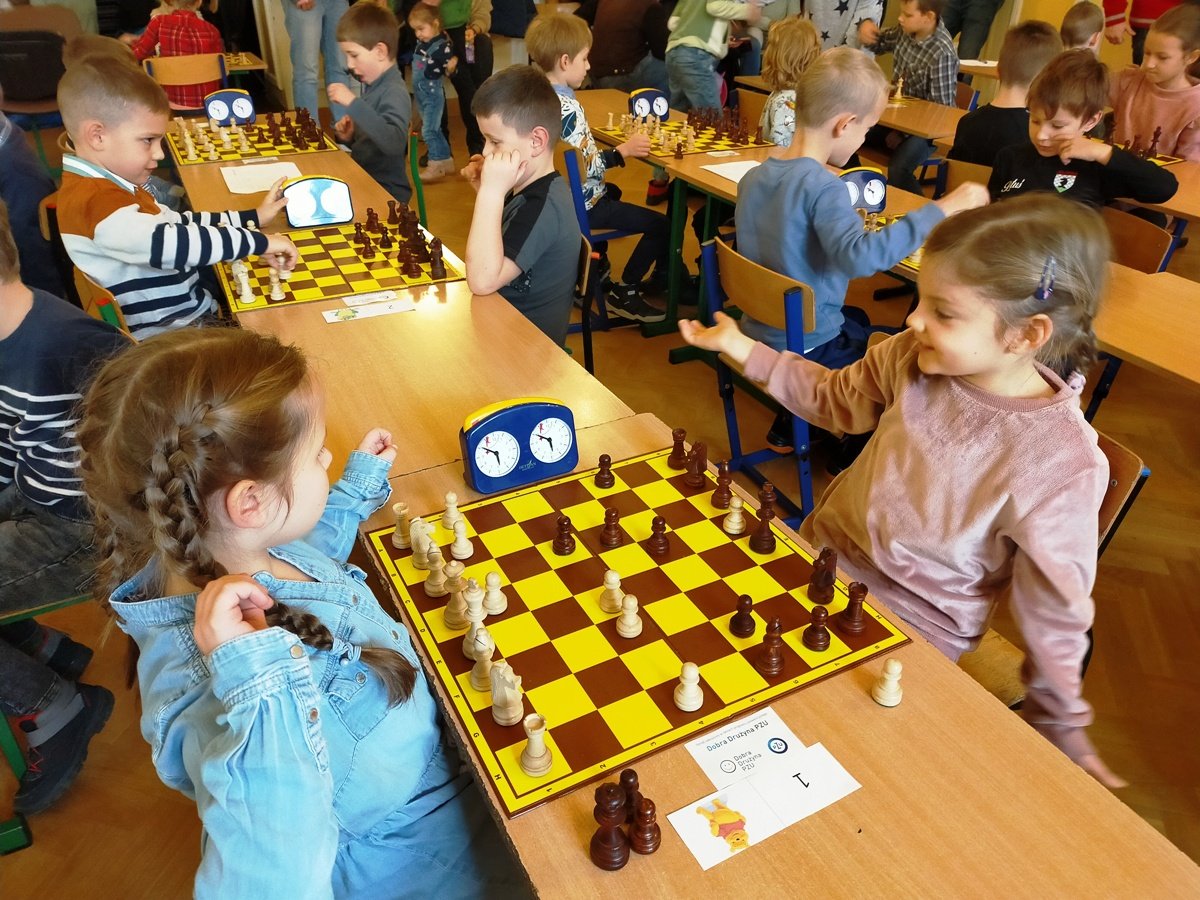 turniej-mikoajkowy-w-sp2-na-102-111357