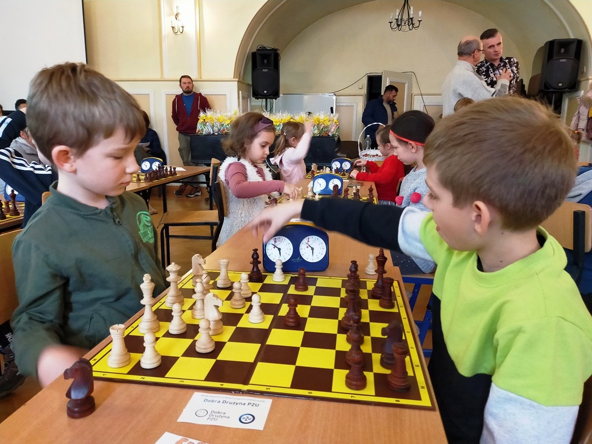 turniej-mikoajkowy-w-sp2-na-102-111357