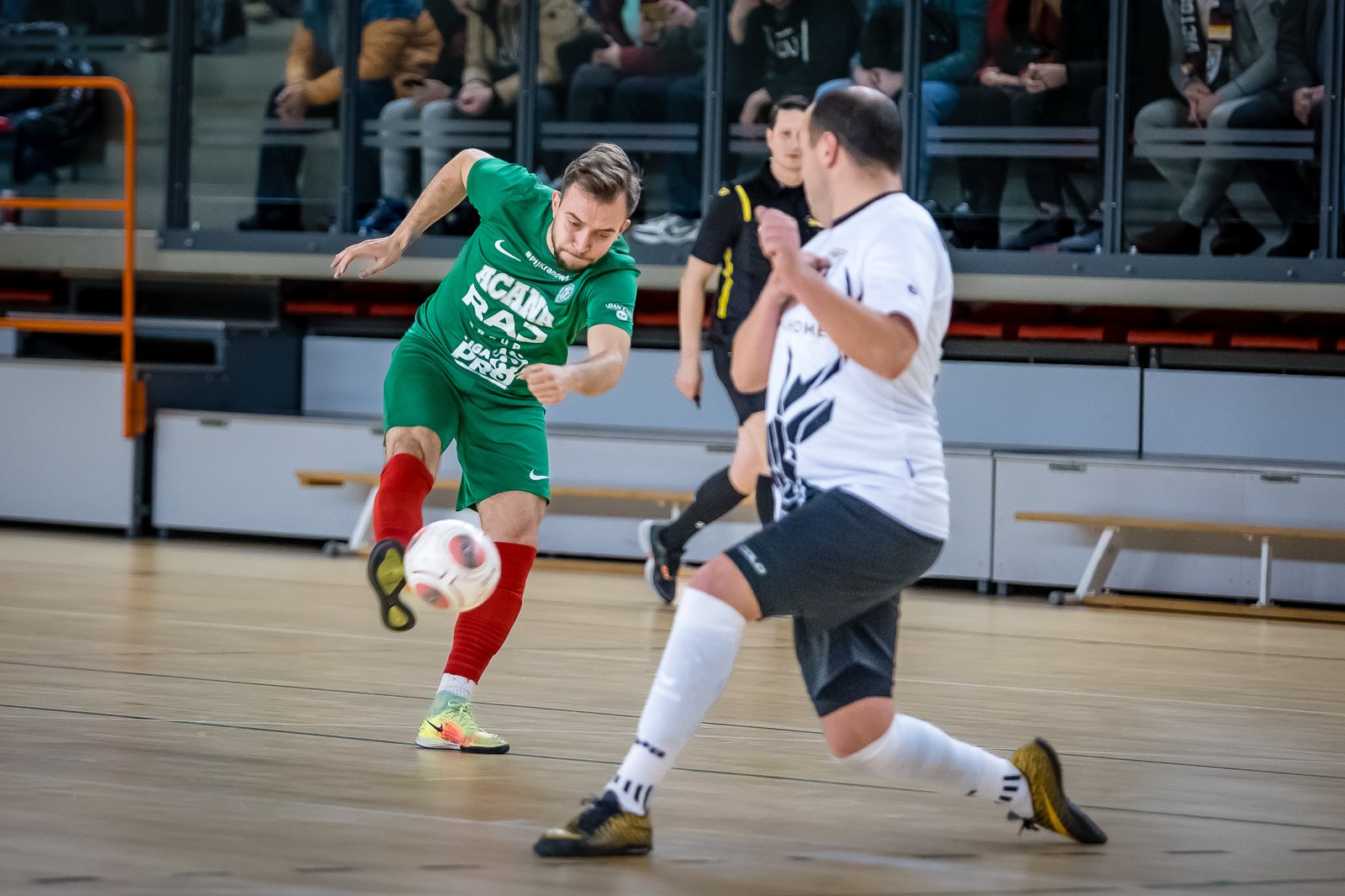 powalczyli-w-futsalowym-debiucie-na-szczeblu-centralnym-111371