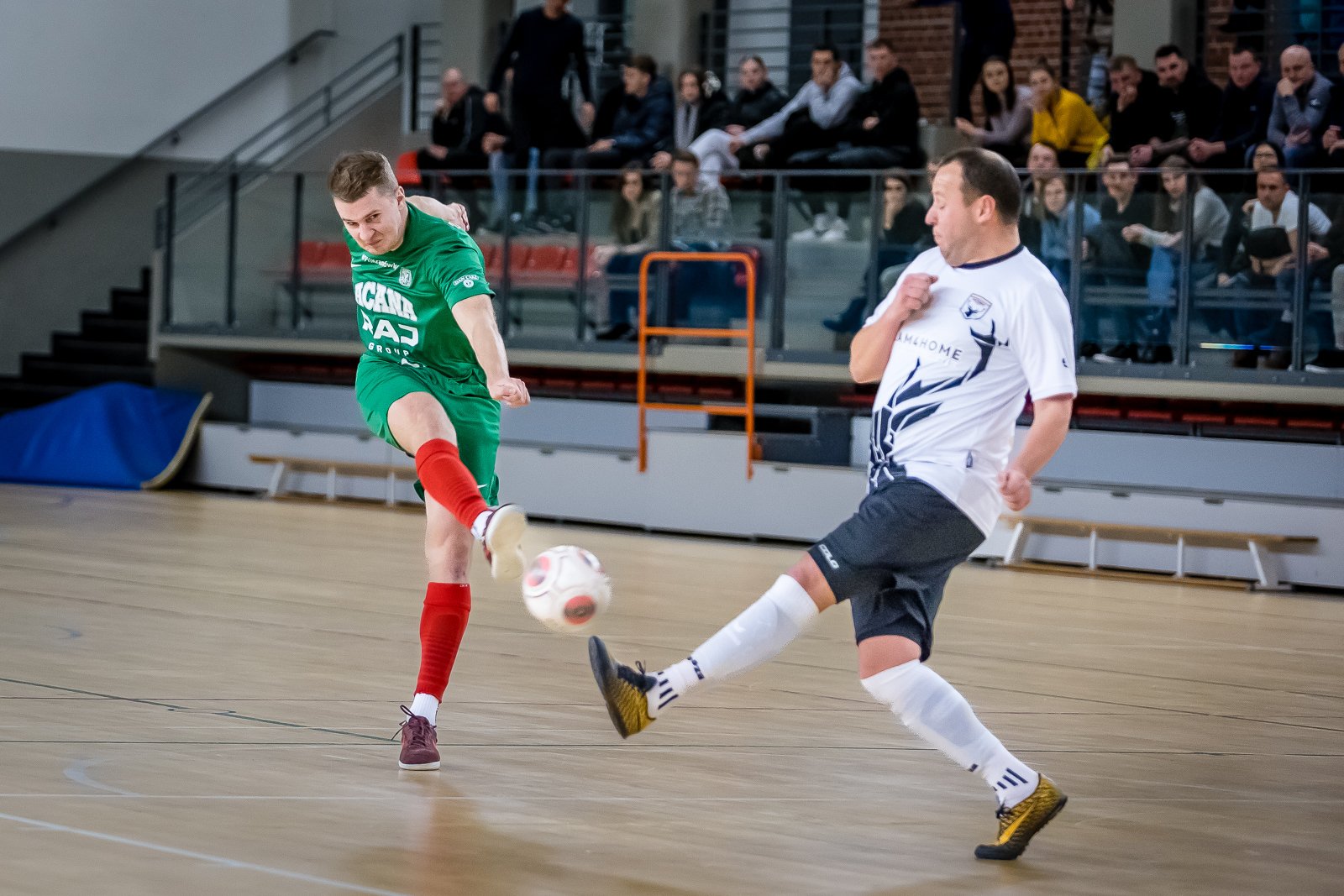 powalczyli-w-futsalowym-debiucie-na-szczeblu-centralnym-111371