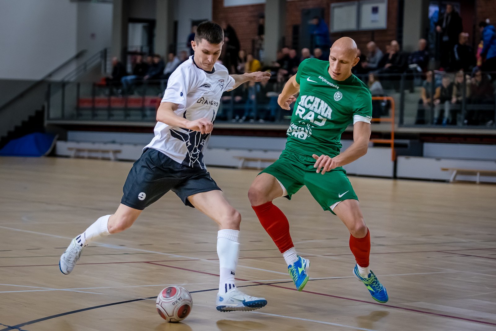 powalczyli-w-futsalowym-debiucie-na-szczeblu-centralnym-111371