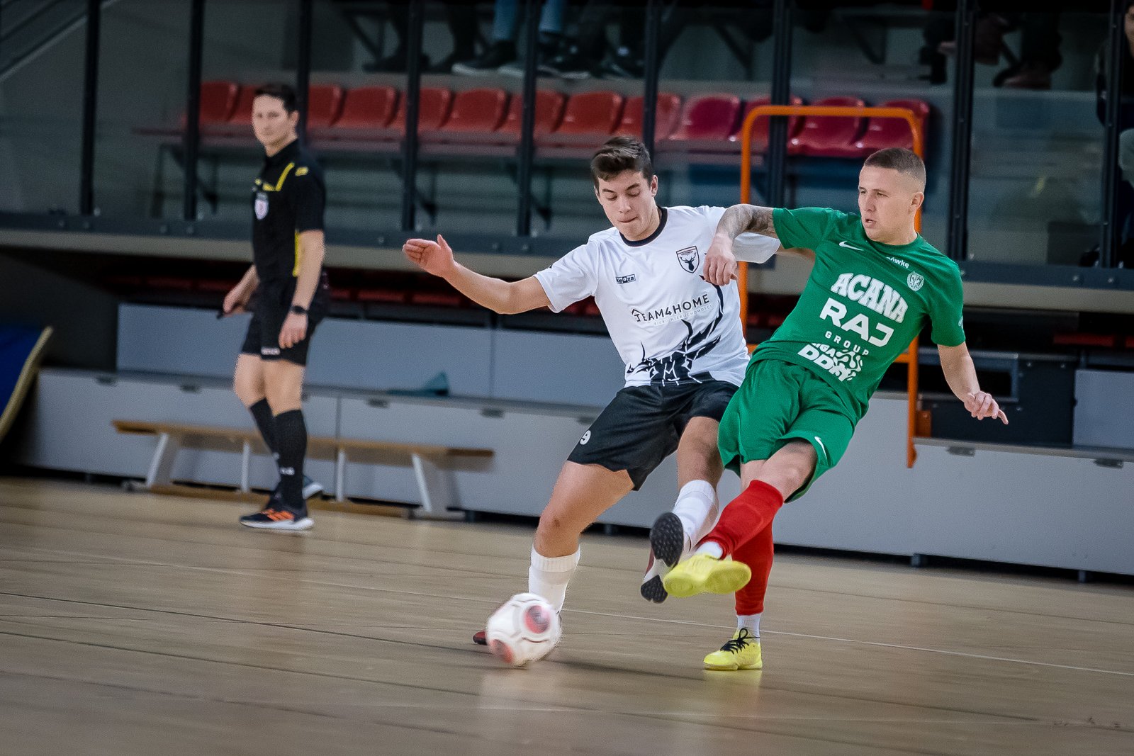 powalczyli-w-futsalowym-debiucie-na-szczeblu-centralnym-111371