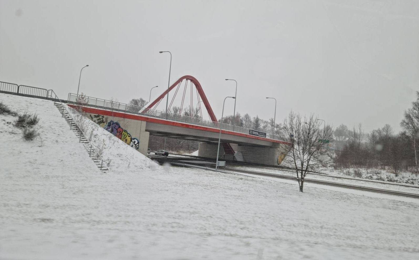zimowo-na-drogach-111381