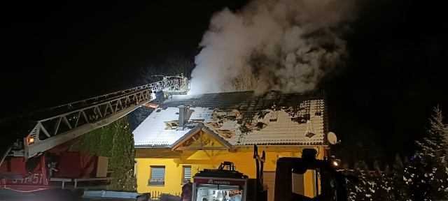 pozar-domu-jednorodzinnego-111502
