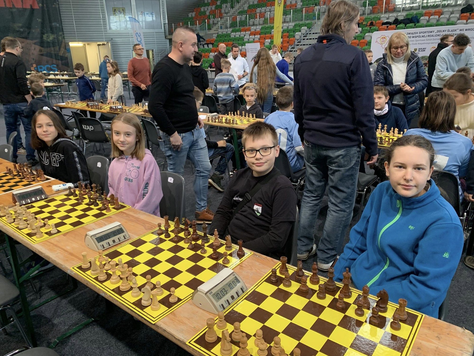 staneli-na-najwyzszym-stopniu-podium-111533