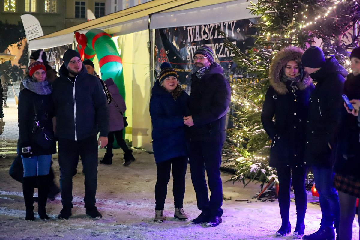 warsztaty-i-wystepy-artystyczne-na-jarmarku-111542