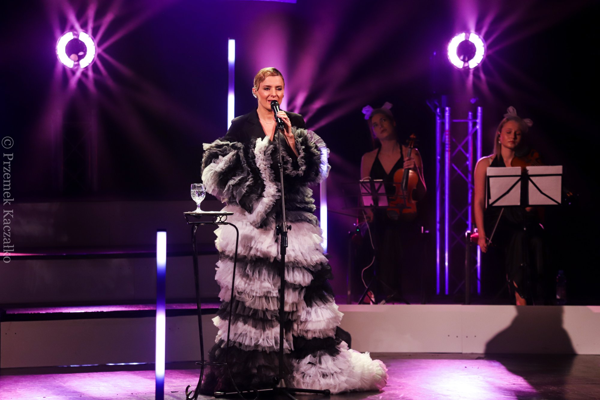 halina-mlynkova-z-repertuarem-filmowym-111588