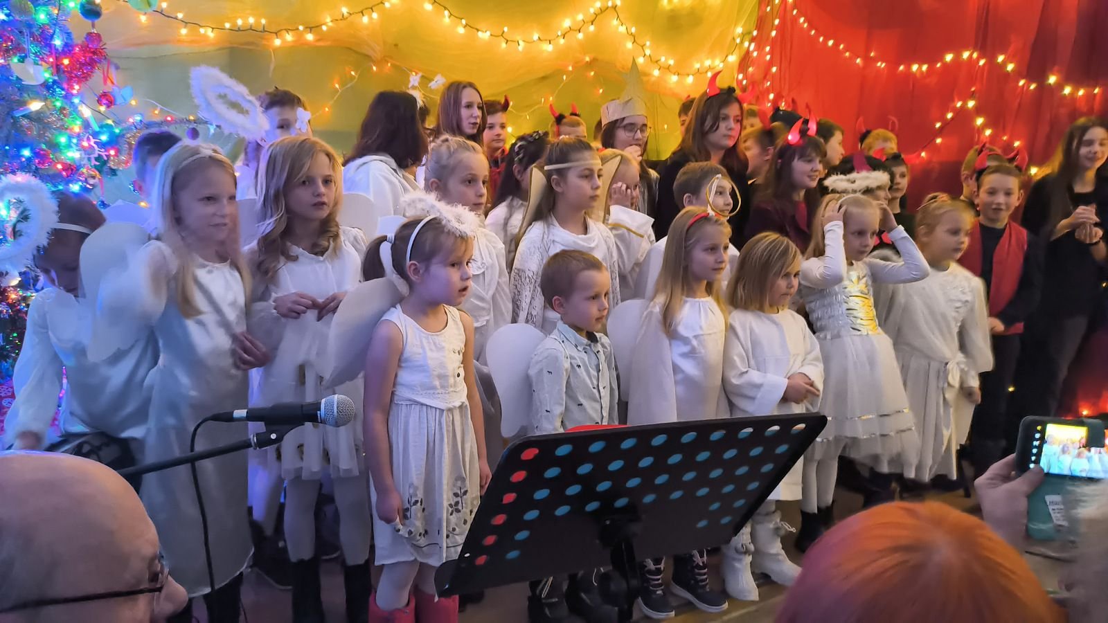wigilijne-spotkanie-111604