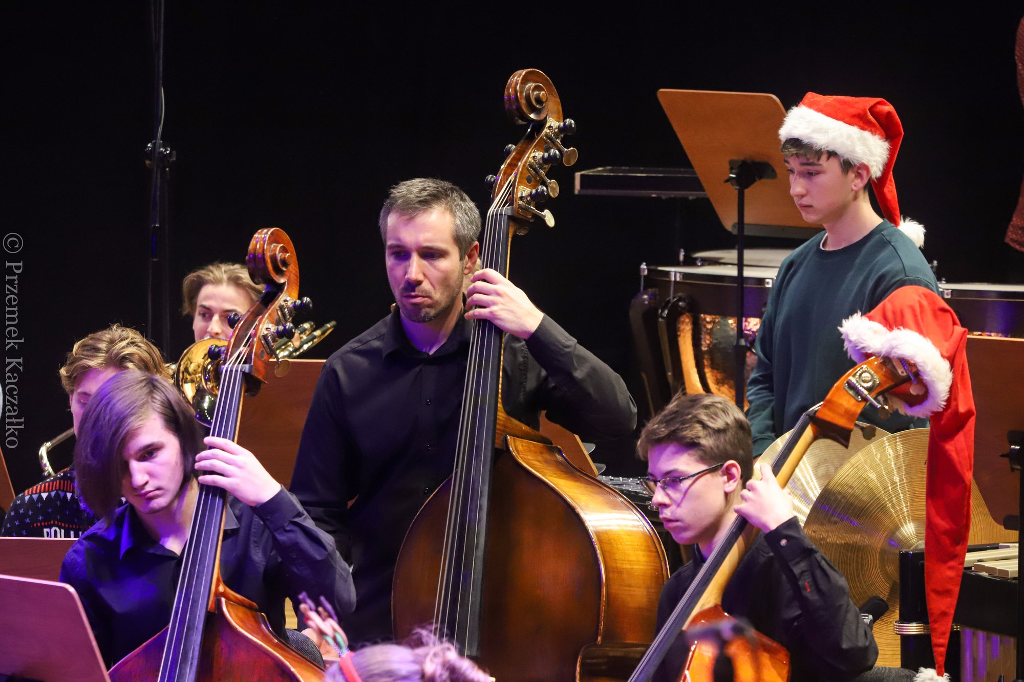 swiateczny-koncert-uczniow-szkoy-muzycznej-111612