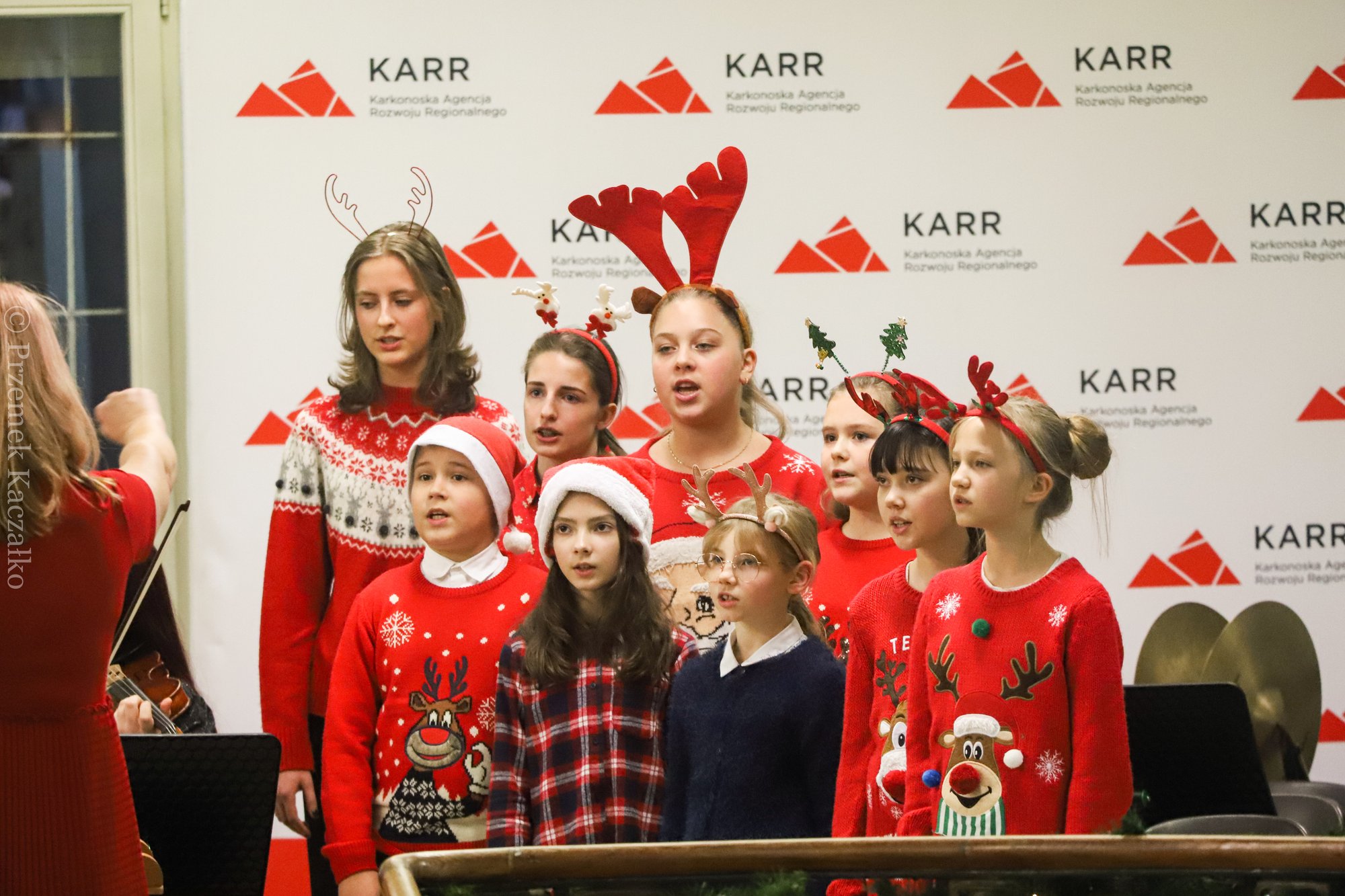 swiateczny-koncert-w-galerii-karkonoskiej-111679