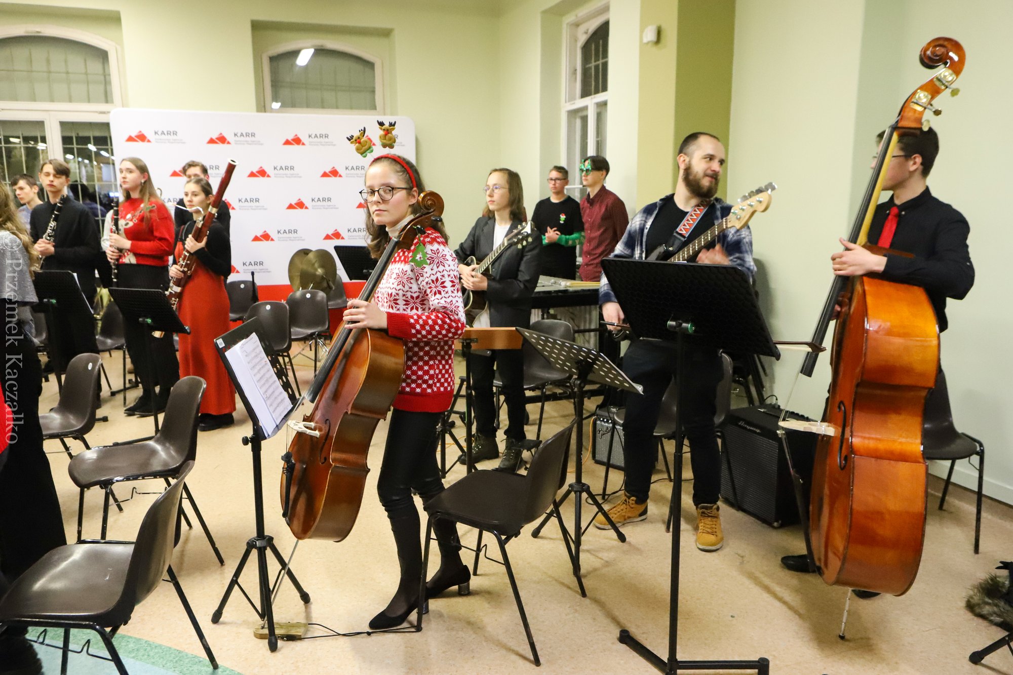 swiateczny-koncert-w-galerii-karkonoskiej-111679