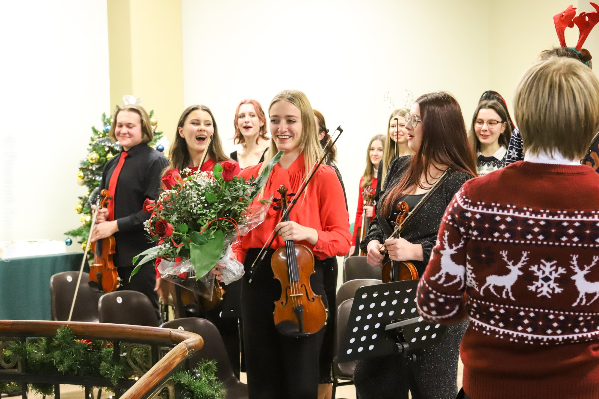 swiateczny-koncert-w-galerii-karkonoskiej-111679