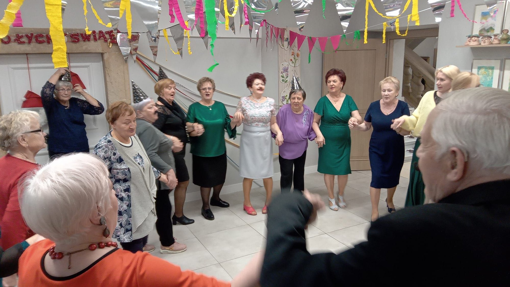 bawili-sie-seniorzy-111826