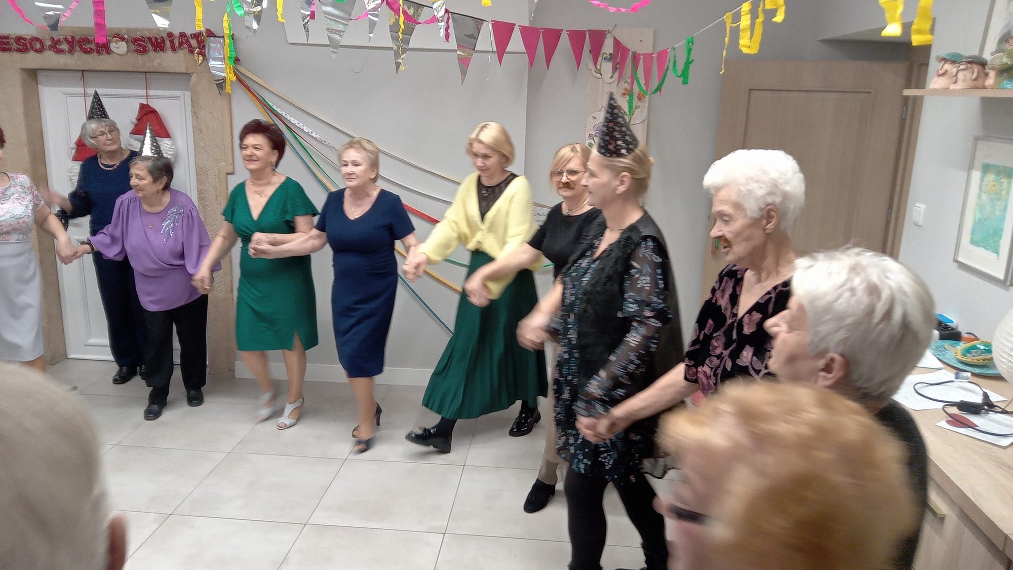 bawili-sie-seniorzy-111826