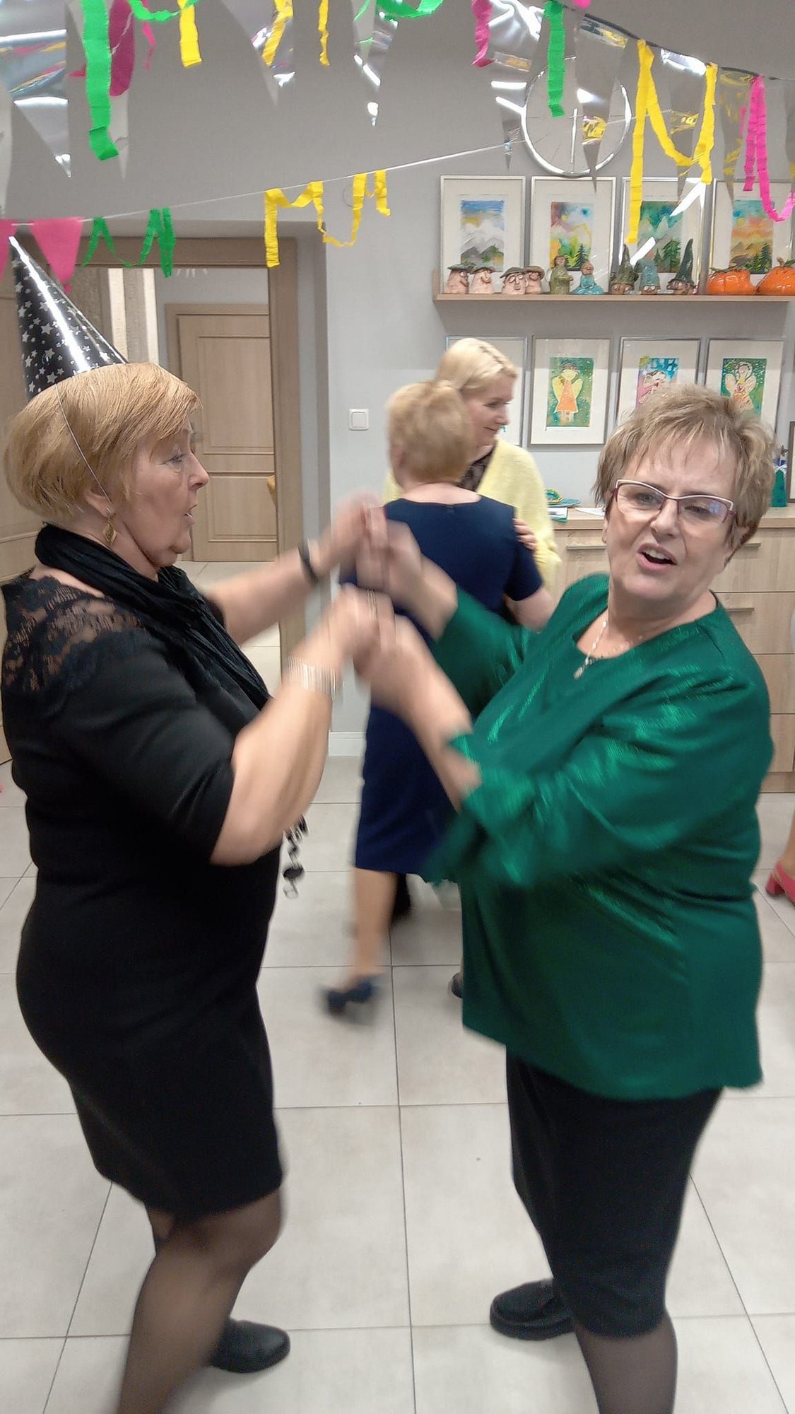 bawili-sie-seniorzy-111826