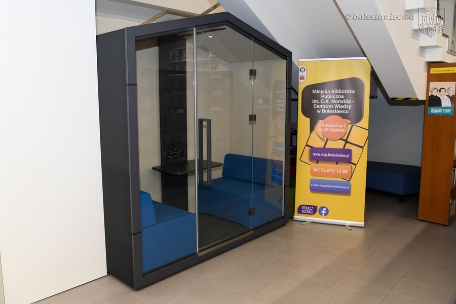 budki-w-bibliotece-111910
