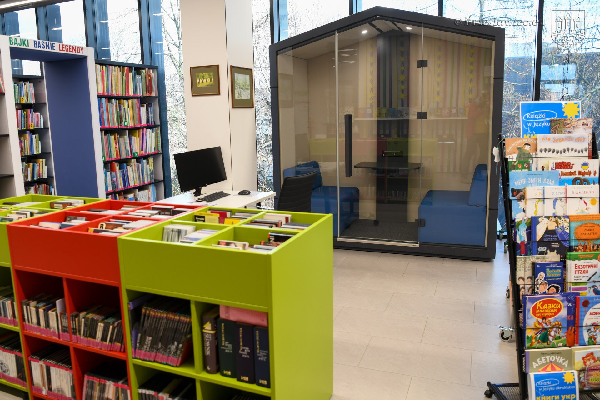 budki-w-bibliotece-111910