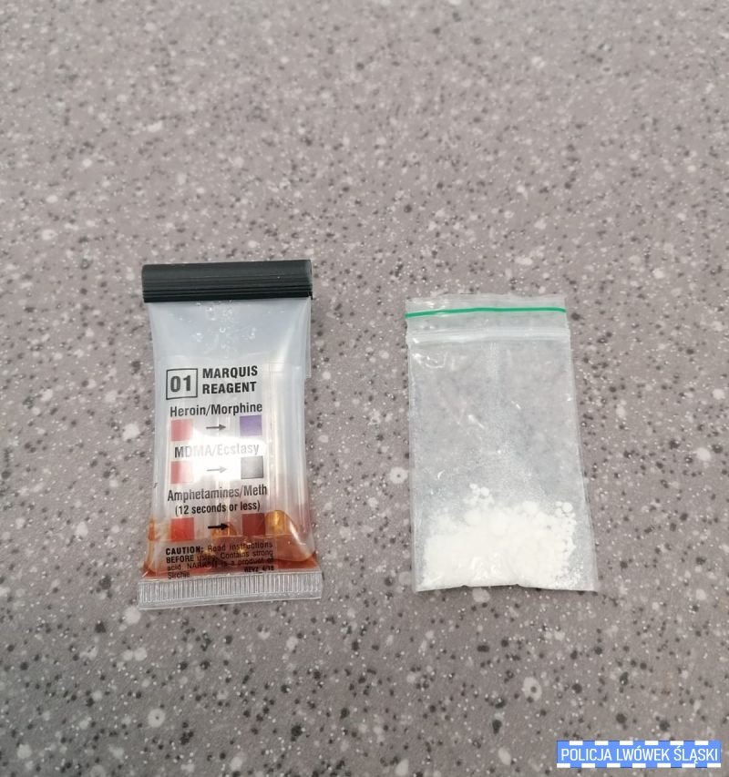 alkohol-i-narkotyki-112060