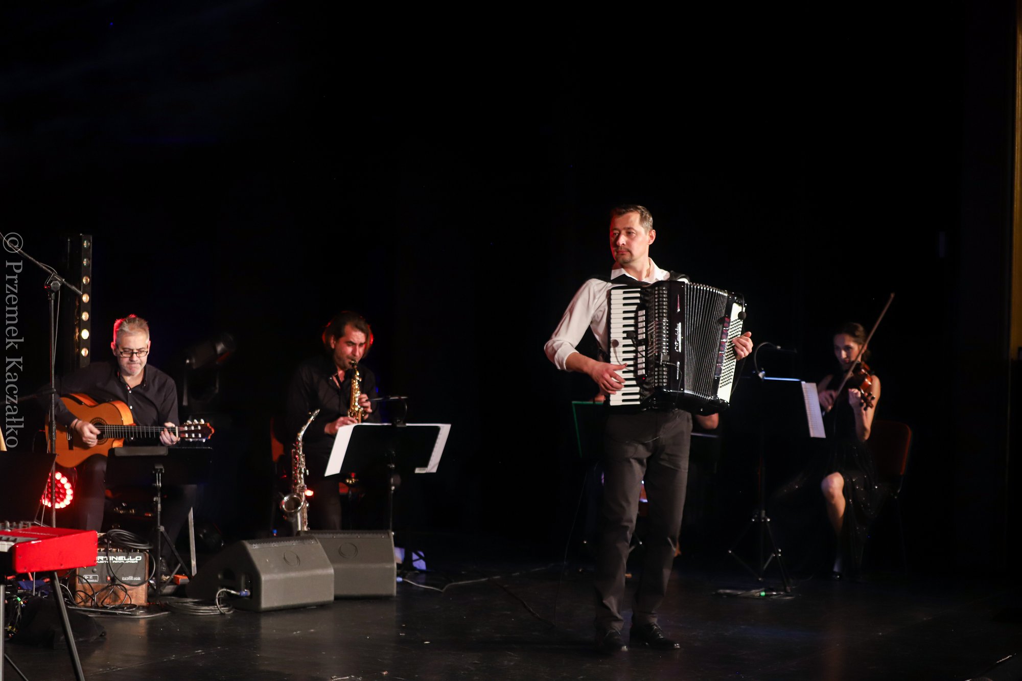 piekny-koncert-noworoczny-112073