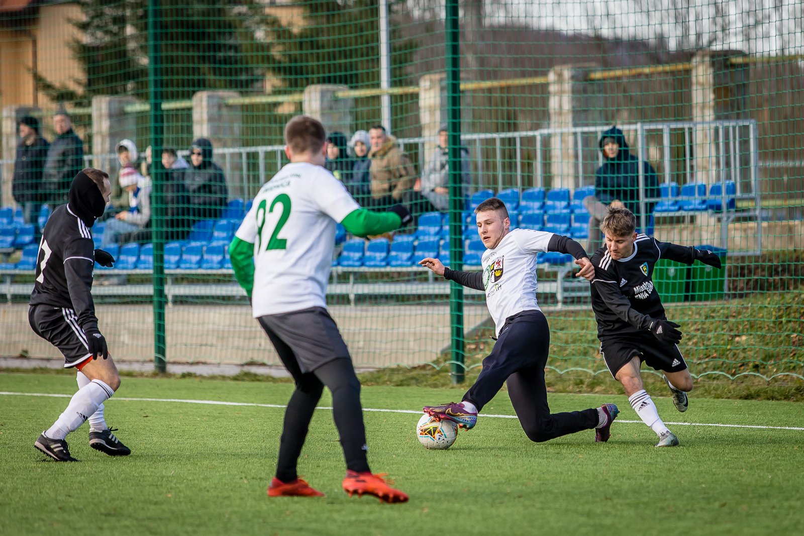 skromne-zwyciestwo-na-poczatek-112207