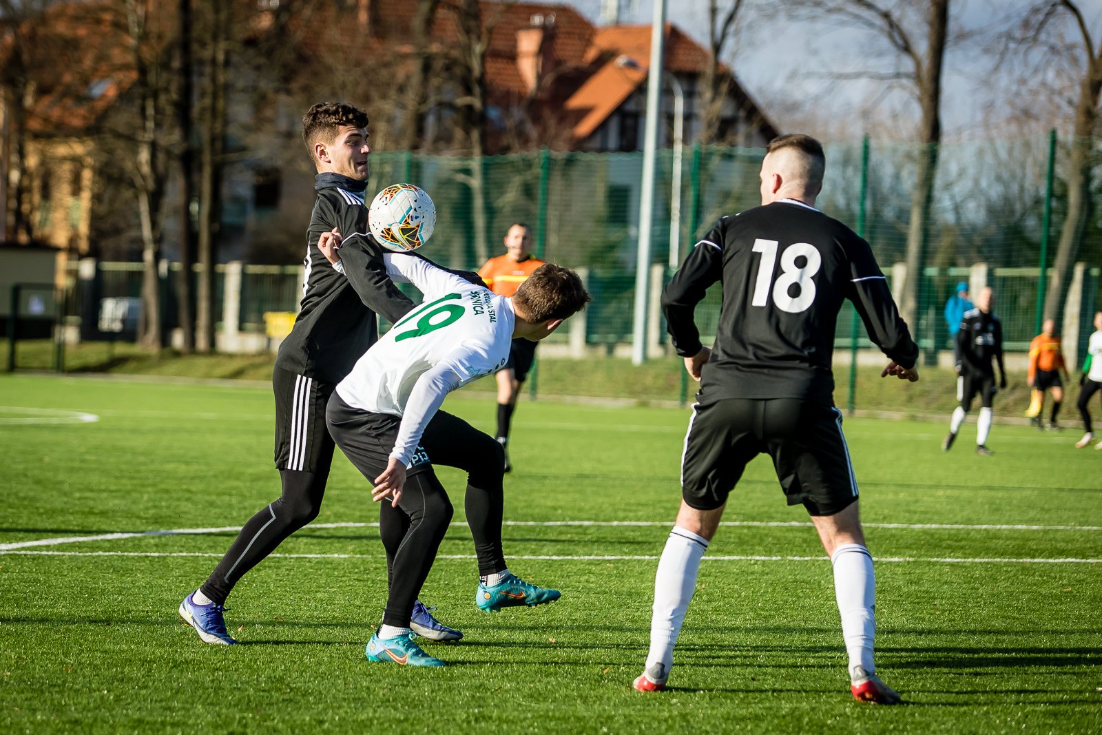 skromne-zwyciestwo-na-poczatek-112207