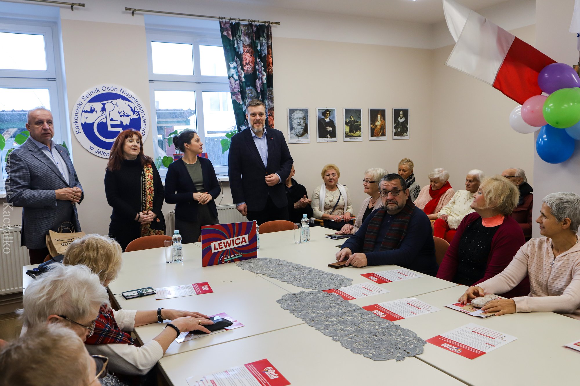 adrian-zandberg-spotka-sie-z-seniorami-w-ksonie-112283