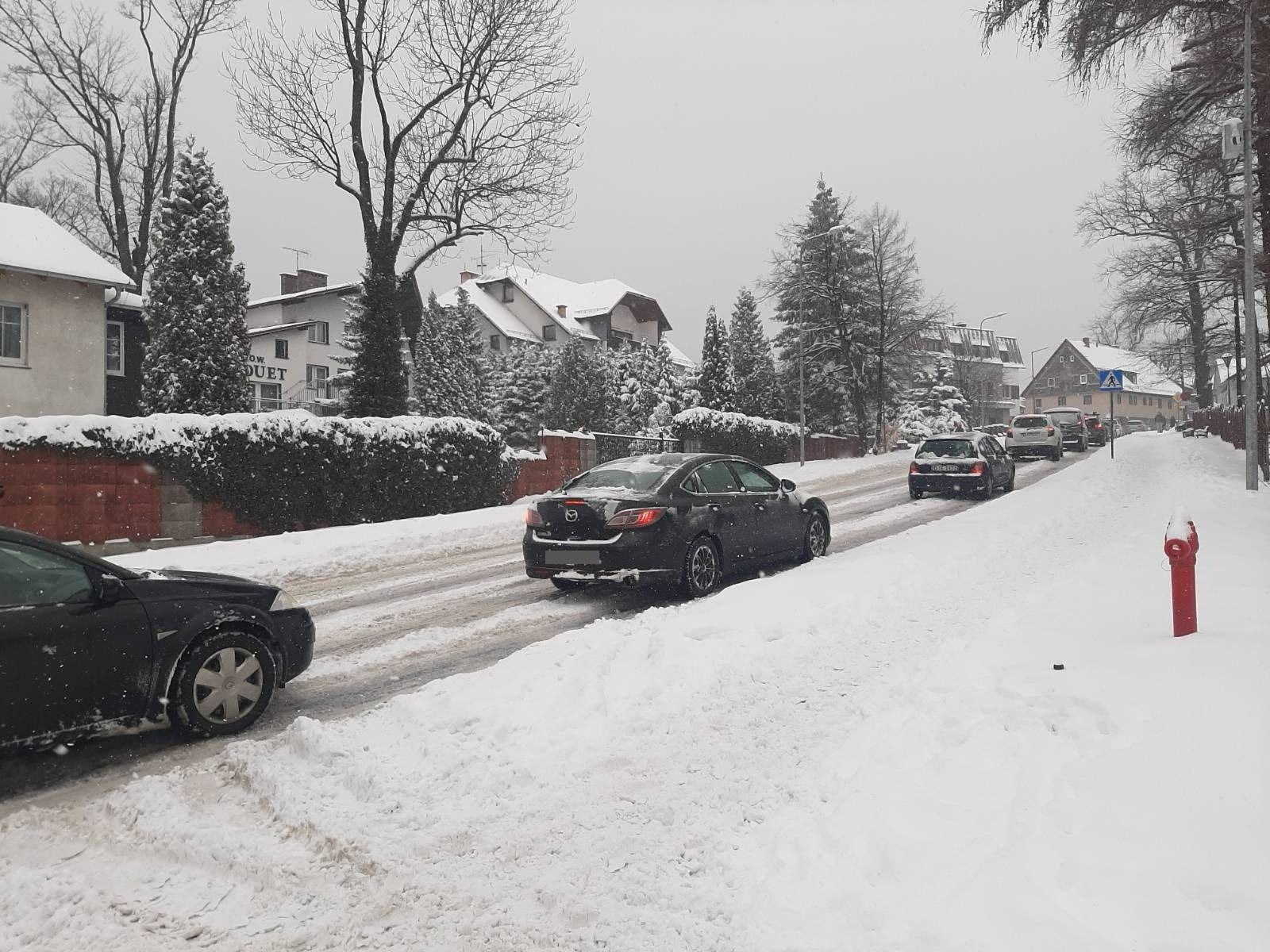 zimowy-paraliz-na-drogach-112380