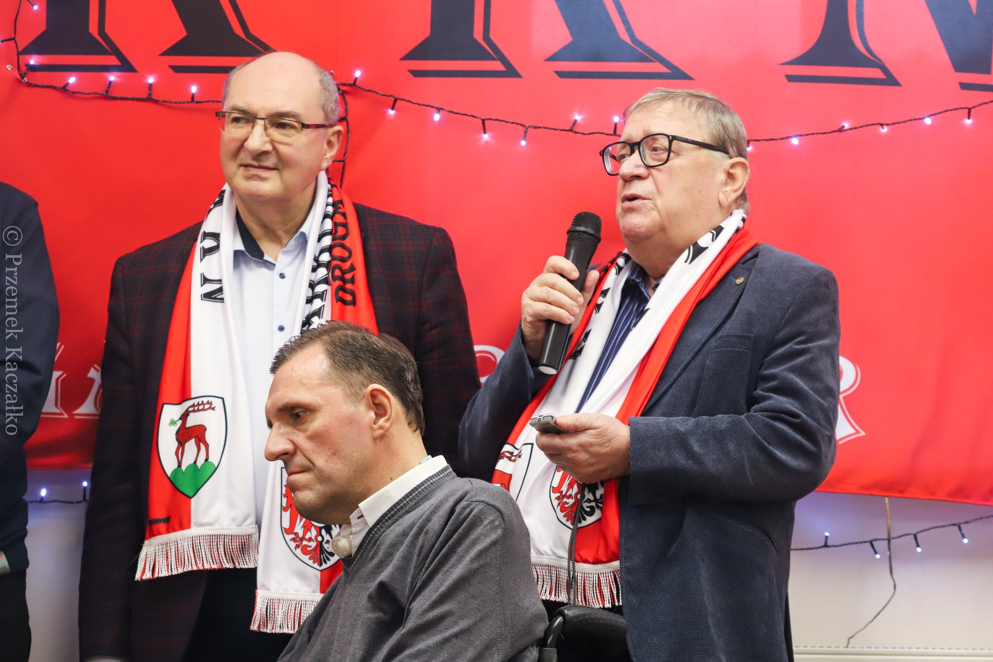kkkn-swietowa-urodziny-112404