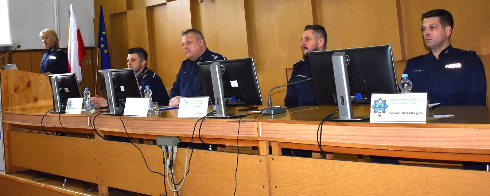 odprawa-roczna-policji-112491