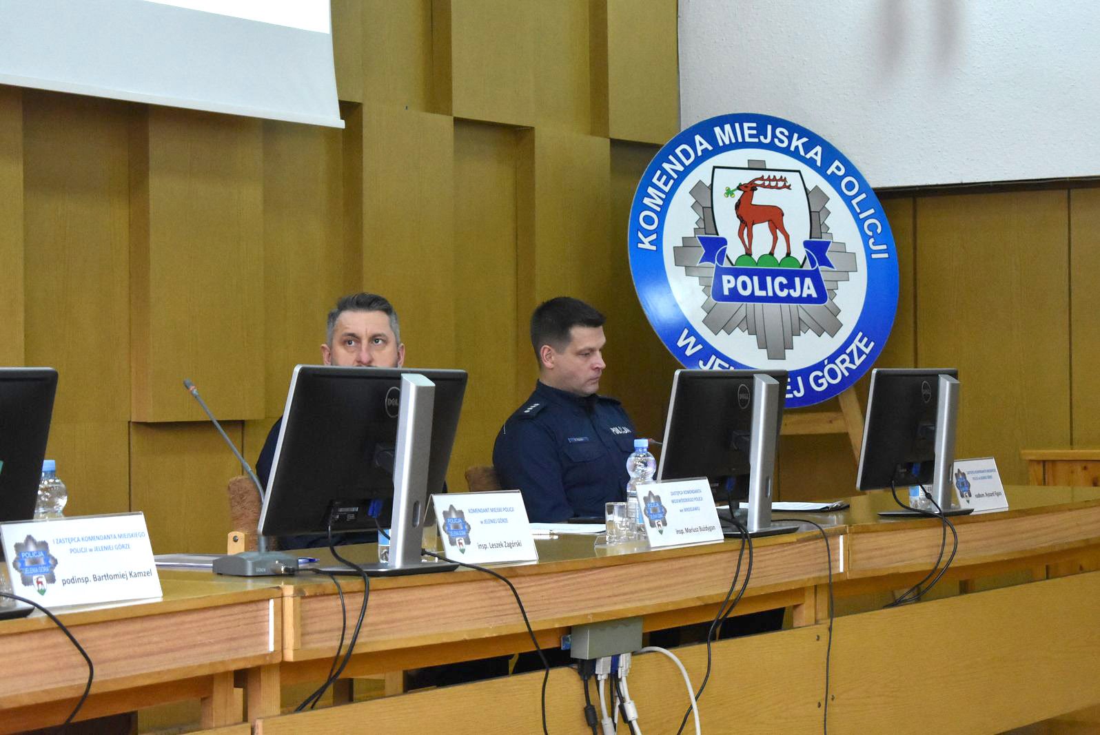 odprawa-roczna-policji-112491