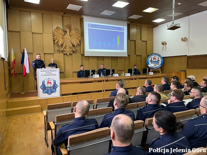 odprawa-roczna-policji-112491