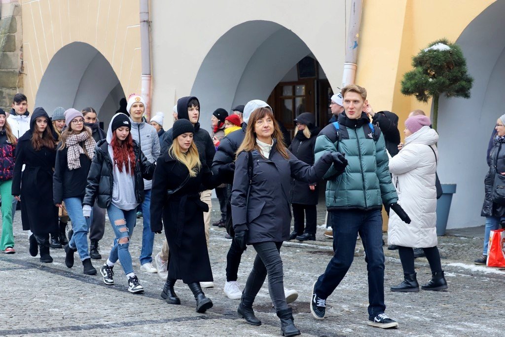 iv-jeleniogorski-polonez-maturzystow-112539